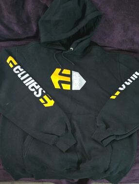 etnies Logo Hoodie